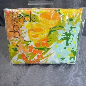 David Hicks Chelsea Floral Queen Fitted Sheet 60x80” Vintage